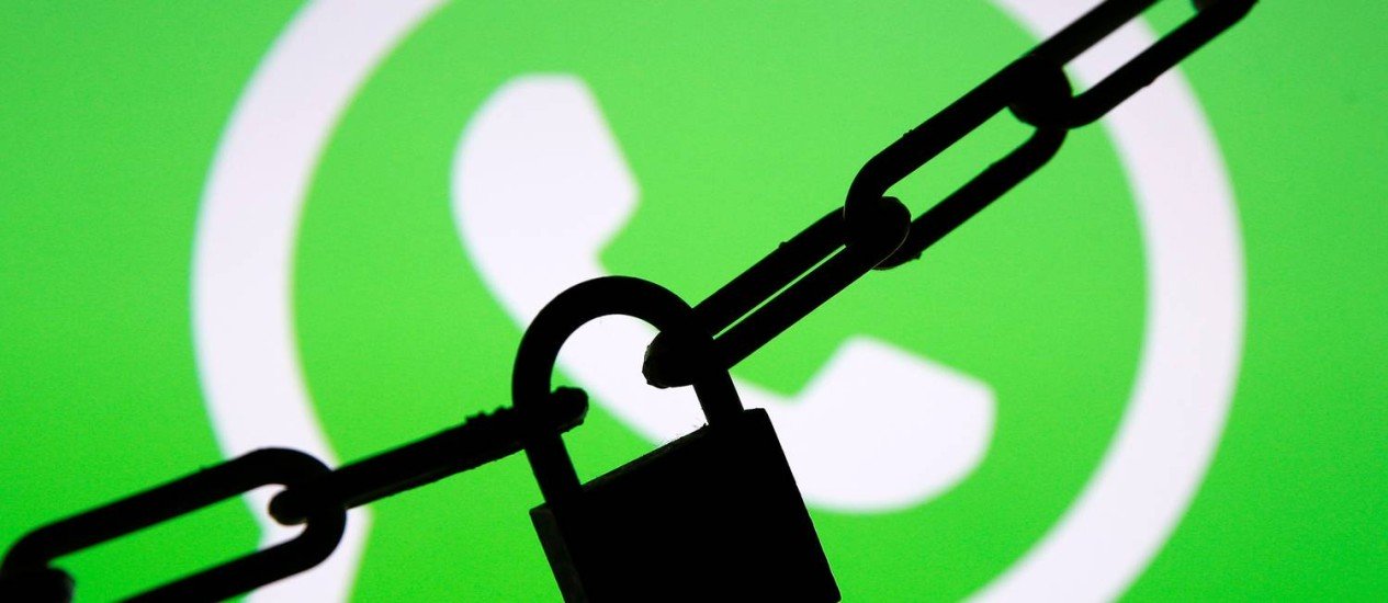WhatsApp fica fora do ar para usuários no Brasil e internautas reclamam