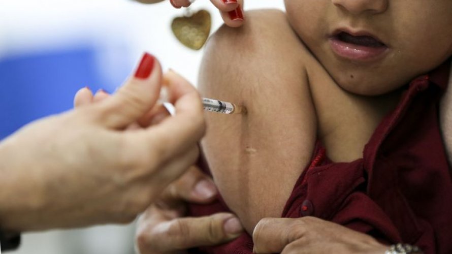 Brasil tem 2.425 casos confirmados de sarampo