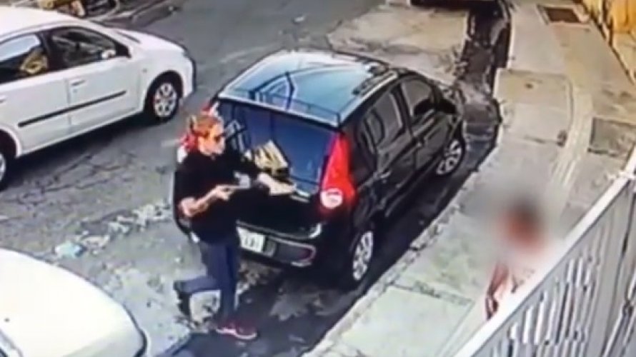 Vídeo: homem é flagrado assaltando moradores na Graça