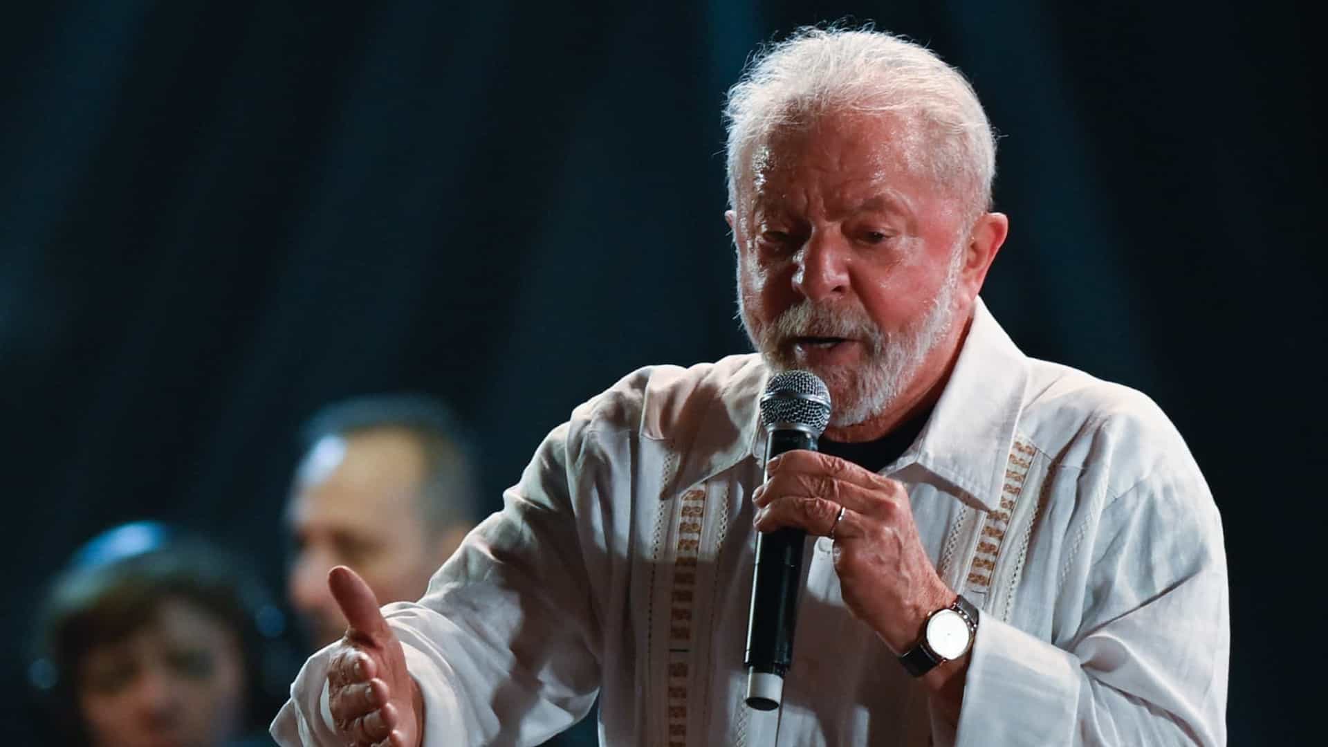 Lula confirma participação em debate presidencial neste domingo